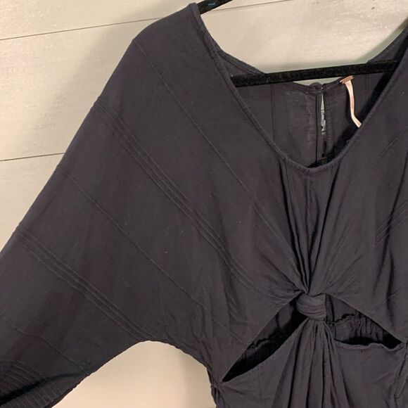 Free People Knotty but Nice black shorts romper billowy size large - Picture 4 of 12